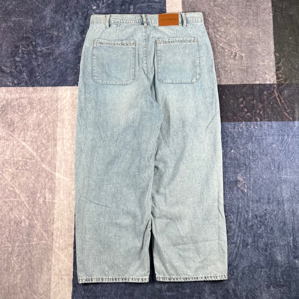 Lucky Brand Women High Rise Wide Leg Crop Jeans Light Wash Blue 10/30 Utility - Picture 5 of 10